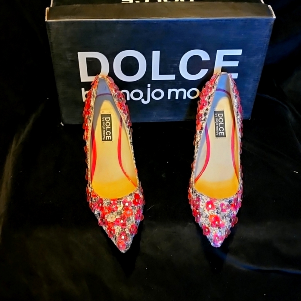 Dolce closed-toe heels / shoes